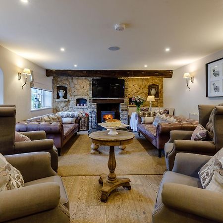 The Grousemoor - North Wales Luxury 7 Bedroom Holiday Rental Llandegla Eksteriør billede